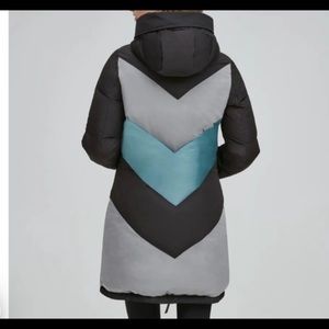 Andrew Marc Women's Imogene Down Reversible Parka Retail $299 NWT